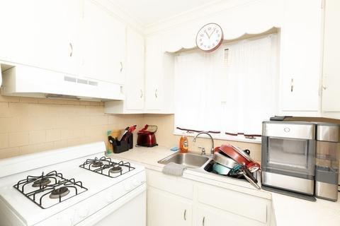 555 Broadway, Fall River, MA 02724 photo 9