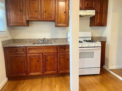 183 George St, Fall River, MA 02720 photo 9