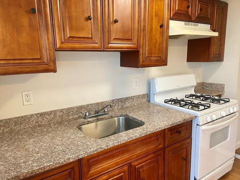 183 George St, Fall River, MA 02720 photo 6