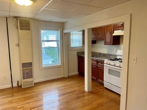 183 George St, Fall River, MA 02720 photo 8