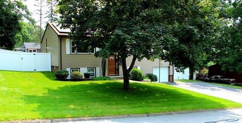 17 Orchard Ave, Webster, MA 01570 photo 3