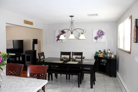 17 Orchard Ave, Webster, MA 01570 photo 9