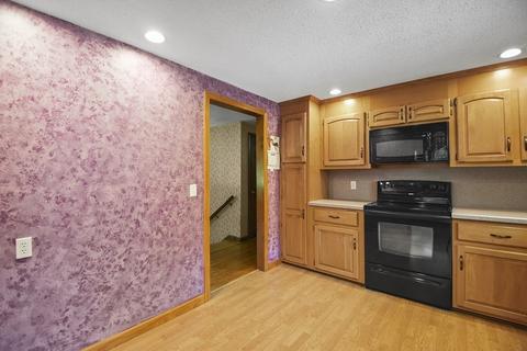 6 Skyview Dr, Ware, MA 01082 photo 3