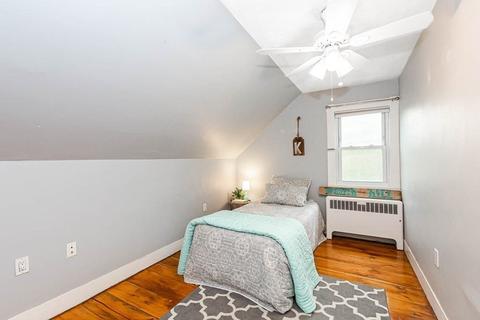 27 Chestnut St, Danvers, MA 01923 photo 22