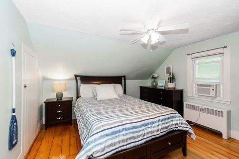 27 Chestnut St, Danvers, MA 01923 photo 20