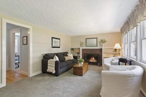 35 Mohawk Dr, Acton, MA 01720 photo 6