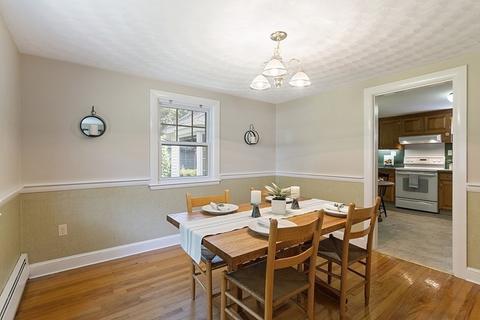 35 Mohawk Dr, Acton, MA 01720 photo 8