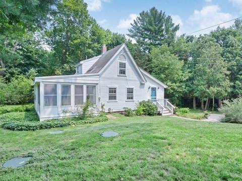 137 Belknap Rd, Framingham, MA 01701 photo 3