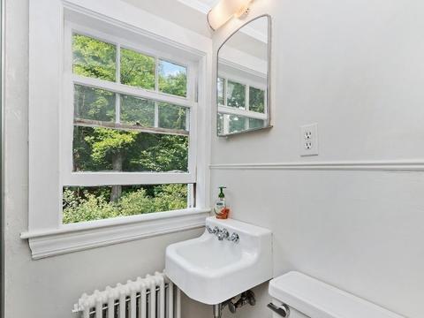 137 Belknap Rd, Framingham, MA 01701 photo 28