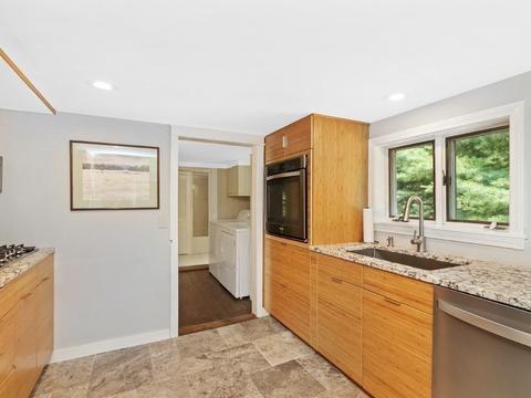 137 Belknap Rd, Framingham, MA 01701 photo 21
