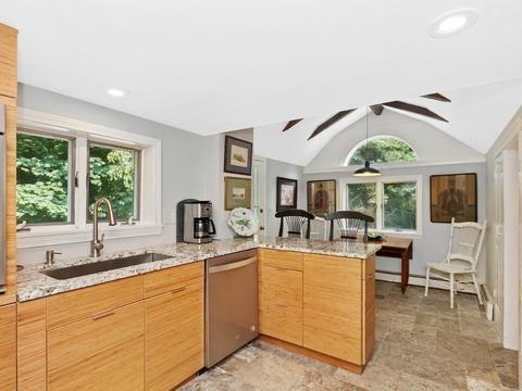 137 Belknap Rd, Framingham, MA 01701 photo 20