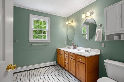 16 Oak St, Dunstable, MA 01827 photo 19