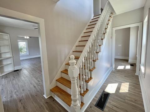 276 E Main St, Orange, MA 01364 photo 4