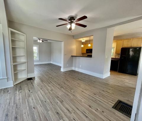276 E Main St, Orange, MA 01364 photo 5