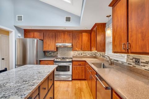 458 Old Post Rd, Walpole, MA 02081 photo 14