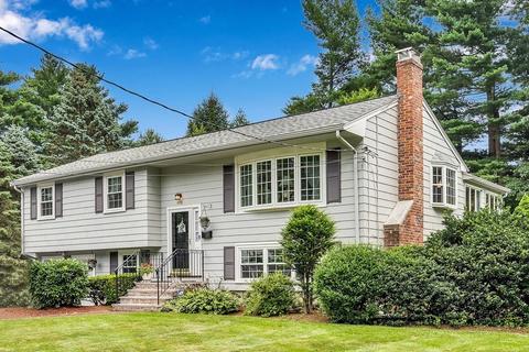 458 Old Post Rd, Walpole, MA 02081 photo 1