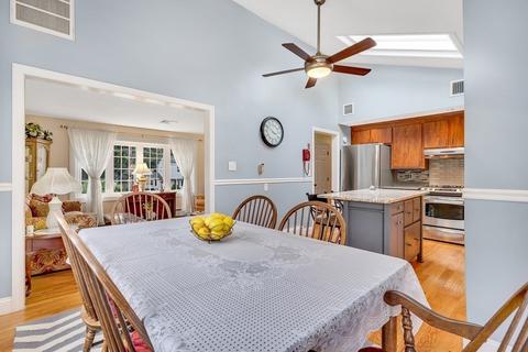 458 Old Post Rd, Walpole, MA 02081 photo 16