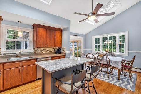 458 Old Post Rd, Walpole, MA 02081 photo 13