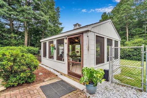 458 Old Post Rd, Walpole, MA 02081 photo 5