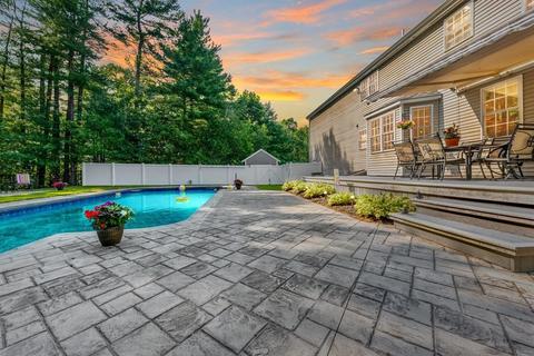 5 Heritage Dr, Berkley, MA 02779 photo 3