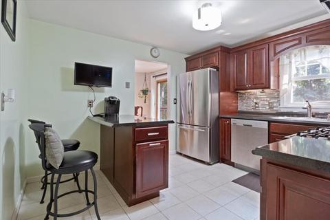4 Phillips Ln, Dedham, MA 02026 photo 10