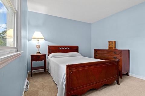 4 Phillips Ln, Dedham, MA 02026 photo 17