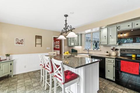 257 West St, Reading, MA 01867 photo 16