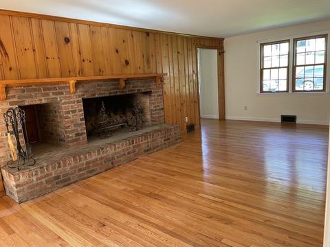 14 Westview Ter, Easthampton, MA 01027 photo 10