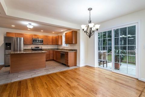 237 Brookside Dr, Gardner, MA 01440 photo 5