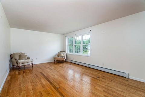 237 Brookside Dr, Gardner, MA 01440 photo 9