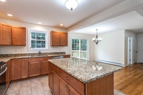 237 Brookside Dr, Gardner, MA 01440 photo 17