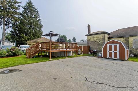 1213 Grattan St, Chicopee, MA 01013 photo 25