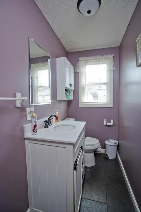 1213 Grattan St, Chicopee, MA 01013 photo 3