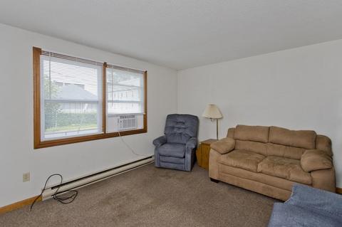 1213 Grattan St, Chicopee, MA 01013 photo 10