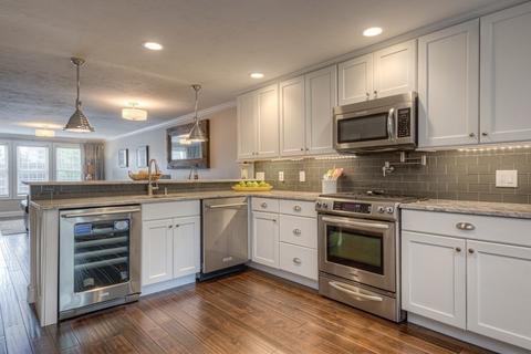 4 Good Harbor Dr #D, Worcester, MA 01606 photo 11