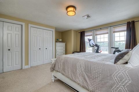4 Good Harbor Dr #D, Worcester, MA 01606 photo 26