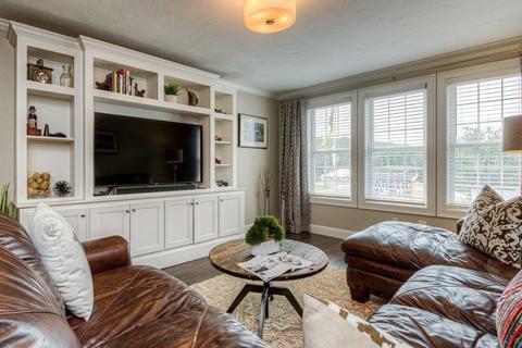 4 Good Harbor Dr #D, Worcester, MA 01606 photo 5