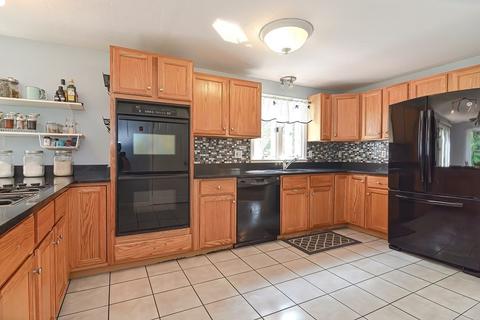 268 Main St, Mashpee, MA 02649 photo 5