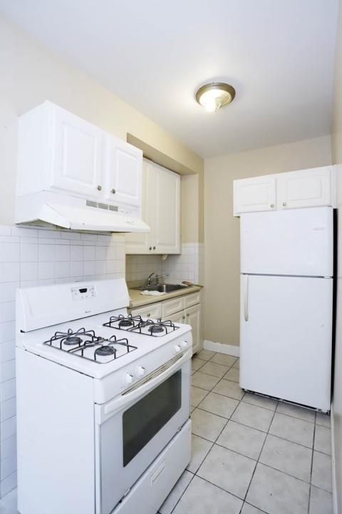 934 Middle St, Fall River, MA 02721 photo 6