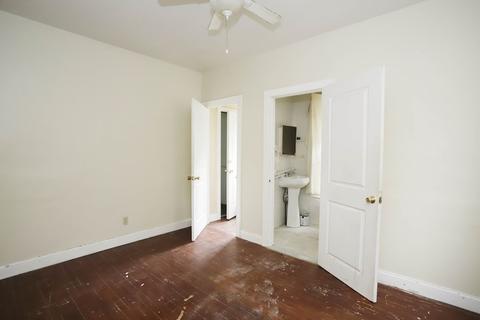 934 Middle St, Fall River, MA 02721 photo 7