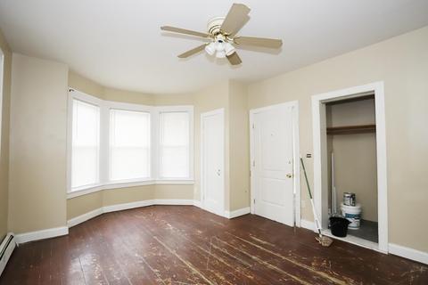 934 Middle St, Fall River, MA 02721 photo 4