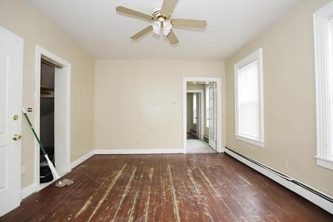 934 Middle St, Fall River, MA 02721 photo 5