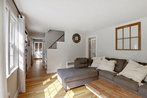 2 Oak Hill Dr, Walpole, MA 02081 photo 13