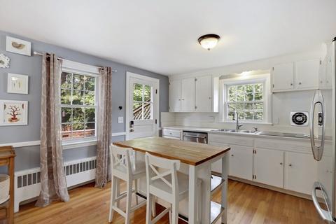 2 Oak Hill Dr, Walpole, MA 02081 photo 18