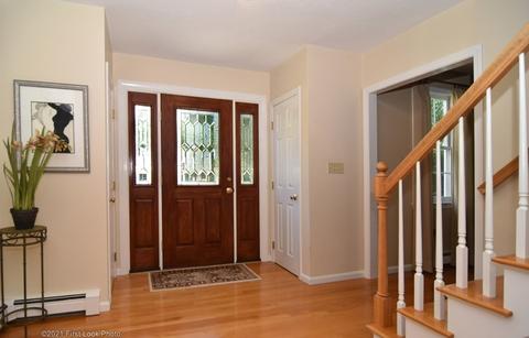 4 Dixons Path, Foxboro, MA 02035 photo 3