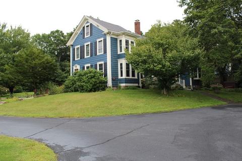 7 Grasshopper Ln, Walpole, MA 02081 photo 1