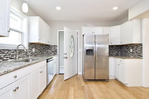 88 Greene St, Springfield, MA 01109 photo 6