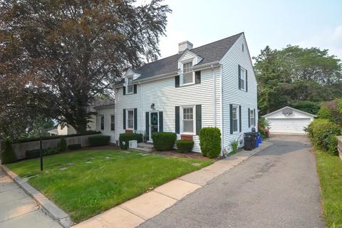 130 Martha St, Fall River, MA 02720 photo 2