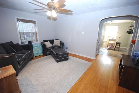 22 Mayflower Rd, Springfield, MA 01118 photo 5