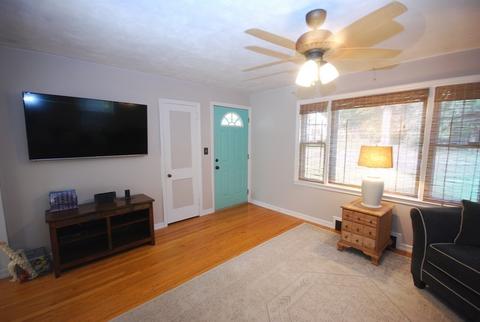 22 Mayflower Rd, Springfield, MA 01118 photo 7